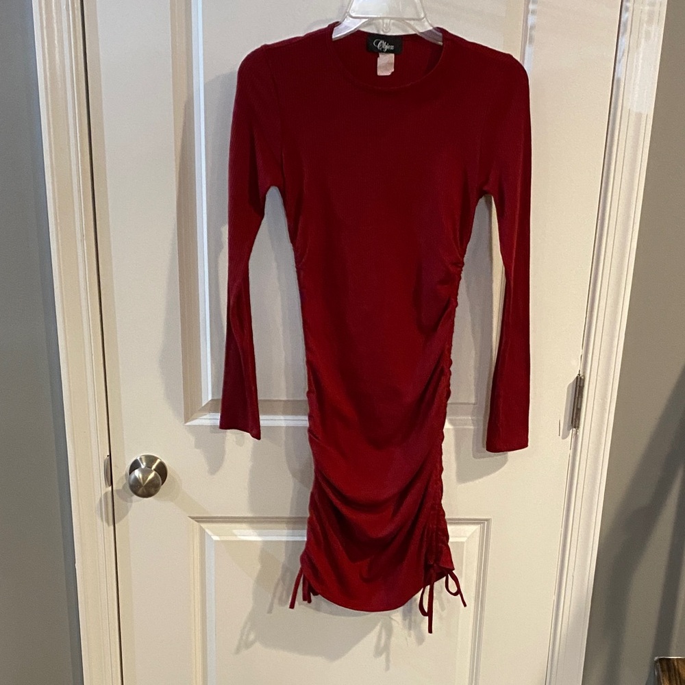 Red Long-Sleeve Ruched Bodycon Dress